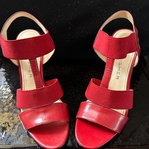 Marc Fisher 4" Red Heels Size 7